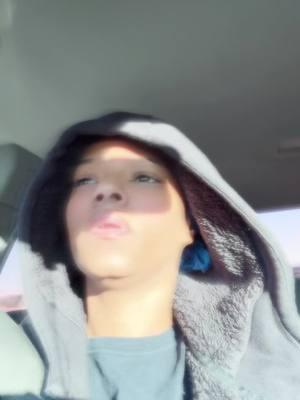 I like my phone dry as your grandma lips😂🤣💀 #funny #BlackTikTok #MomsofTikTok #fypシ゚viral #allroadsleadtoshreveport @ItsJustTerrellT 