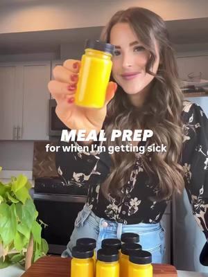 Idk what’s happening but I feel like everyone is sick right now. So here’s two recipes I ALWAYS make when I’m feeling under the weather. Homemade ginger shots without a juicer (you can make them in a blender!) and my green goddess soup - both are packedddd with nutrients! Click the link in my bio for the recipes! #immuneboost #greengoddess #gingershots #healthymeals #EasyRecipe #wellness #wellnesstips #guthealth #soup 