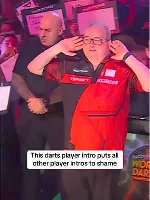 This darts player intro has more aura than we could conceive of in a million lifetimes. 🎯 Shoutout to Stephen "The Bullet" Bunting @Stephen Bunting (📹 via @RTL sports) #darts #bulletproof #intro #sports #aura