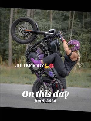 #onthisday THE MIND GOVERNS THE BODY 💯💯💯💪💪💪👠👠🏍️🏍️#julimoody #beautifulwomen #bikergirl #girlswithmuscles #femalebodybuilder #bikerchick 