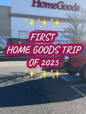 @HomeGoods First Homegoods trip of 2025! Another year of shopping together! 💓✨After taking about a month off from social media I am in a much better headspace and excited to see where my content creation will take me this year! Love all of you who have supported me this far✨✨ Happy New Year chickies! #homegoods #homegoodsfinds #homegoodsvalentinesday #homegoodsvalentines 