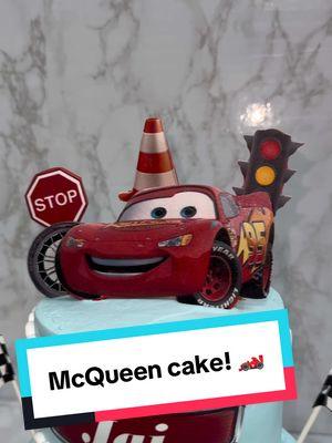 Decorate this Lightning McQueen cake with me! 🏎️ #felipescreations #felifans #besties #baker #bakersoftiktok #fypシ #mcqueen #lightningmcqueen #kachow #disney 