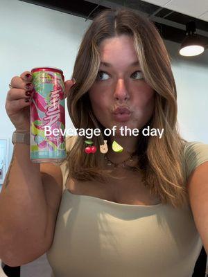 Beverage or fun drink of the day can’t decide anymore 🍒🤞🏼🍋‍🟩🤠☕️ @Alani Nutrition #beveragetok #cheers #cheersitsautumn #fyl #foru #alaninutrition #alaninu #logistics #dayintheoffice #caffiene #womeninlogistics #florida 