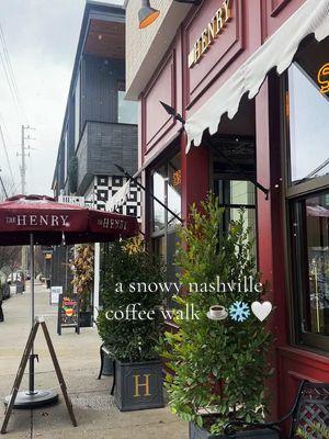 happy first real day of January!! It’s cold & snowy in Nashville, perfect walking weather 🤍 also, The Henry has amazing coffee fyi #nashville #nashvilletn #nashvillefood #nashvillecoffee #coffee 