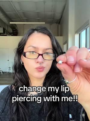 my fav lip jewelry ever !!!  #lippiercing #lipring #lipjewelry #labret #bodyjewelry 