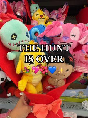 Is the hunt officially over?!!💐🌺💙 #liloandstitch #stitch #stitchlover #stitchfinds #plushbouquet #valentinesdaygift #vdaygifts #vday #walmart #walmartfinds #disneyfinds #disney 