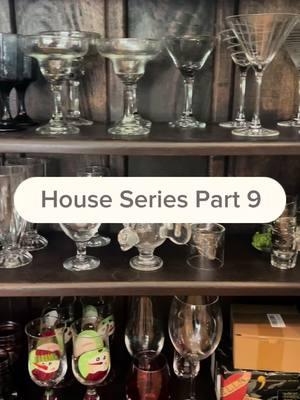 House Series Part 9: Sitting Room Continued. Want to work 1:1? My virtual sessions are now open! #Organizing #organizingtips #declutter #decluttering #decluttertips #declutterwithme #professionalorganizer #decluttercore #decluttercoremethod #howtodeclutter #howtoorganize #cleaning 