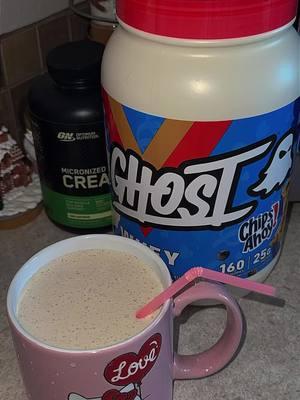 so good 😋! #proteinshake #gainweight #aftergymvibes #fypシ #paratii #paravoceforyou #povs #GymTok #fyp #paratiii #gym #2025goals #thisismyyear #fypage #paranormal #ghostprotein #hellokitty 