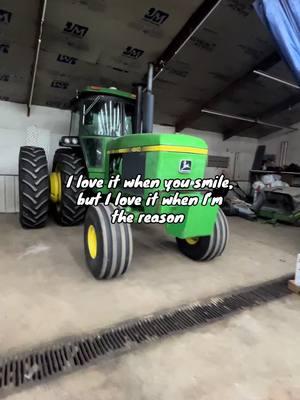 This song will be on repeat @morganwallen #fyp #johndeere #4440johndeere #johndeere4840 #4850johndeere 