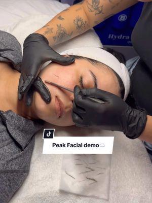 Glowing skin for the win✨ #esthetician #bocaratonspa #facialbocaraton #facials #Facialist #estheticianlife #estheticiantips #facialvideo #dermaplaning 