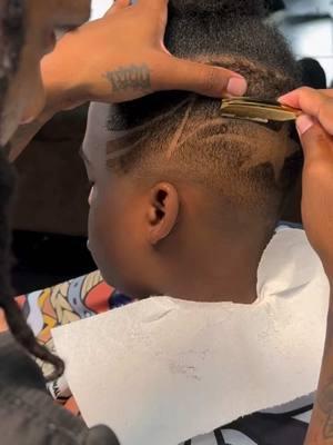 Shooting star #fyp #hairgrowth #hairgrowthtips #hairstyle #explorepage #barbershop #henderson #hendersonbarber #summerlinIv #barberpost #vegas #trend #barberlife #fade #lineup #atlantabarber #newhairstyle #barbervideos #trendinghair #coloradobarber #utahbarber #arizonabarber #bayareabarber #sacbarber #labarber #calibarber #barbershopconnect #viralvideos