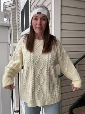 Cable knit sweater outfit/winter outfit idea #winteroutfit #cableknitsweater #fishermancore 