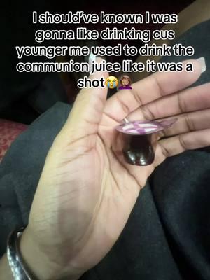 was sitting in church and remembered i used to do this😭 #yhauna #fyp #fypage #fy #foryoupage #foryou #fypシ゚viral #fypdongggggggg #fyppppppppppppppppppppppp #dontletthisflop #relatable #funny #viral #viralvideo #blowthisup #trending #viraltiktok #tiktok #xyzbca 