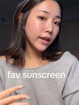 this is the only sunscreen so far that hasn’t broken me out🙂‍↕️ and my makeup sits so well on top of it #fyp #koreanbeauty #sunscreenrecommendation #sunscreenreview #koreansunscreen #roundlabsunscreen 