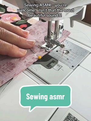 #creatorsearchinsights the most beautiful sound to me in the whole world!   I’m obsessed with the sound of a sewing machine.   #sewingasmr #sewingtherapy #sewingtiktok #quilttok #valentinequilt 