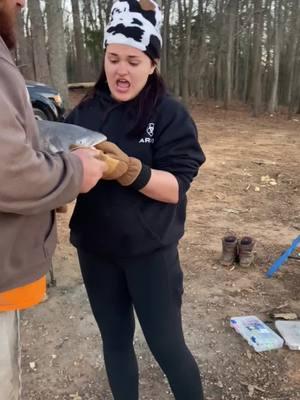 Gotta love that daddy-daughter duo!!🎣 ATSquad doing what we do, making memories and having a BLAST! @JusTrulling4Katz @Emlea🤍  @VAkatfishin / Blazin Kat Rods putting in that work, smoking the competition 💪🏻 #adventuretenting #catfishing #femaleangler #makingmemories #goodtimes #friendsthatarefamily #fisherwoman #Outdoors #blazinkatrods #virginia #fishingtiktoks #bluecatfish 