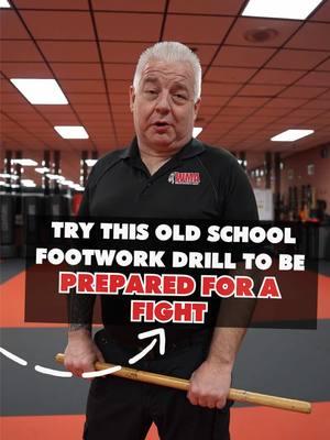 This FOOTWORK DRILL will help you to be prepared for a fight!  #fma #filipinomartialarts #martialarts #selfdefense 