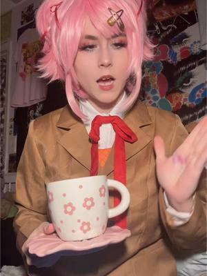 i hope everyones holidays went well!! I havent cosplayed natsuki since 2019/2020 sooo im happy i did :D  - - #ddlccosplay #ddlc #dokidokilitertureclub #dokidoki #natsuki #natsukiddlc 