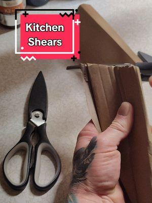 Kitchen Shears 🔥🔥🔥🔥  #kitchenshears #sissors #kitchenutensils #tiktokmademebuyit #CapCut 