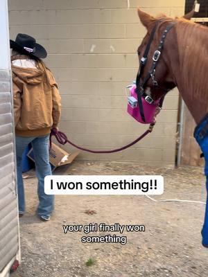 I’m so excited!! #barrelracing #barrelracer #barrelrace #honeypot #sydneyoneal #iwon #fyp #trending 