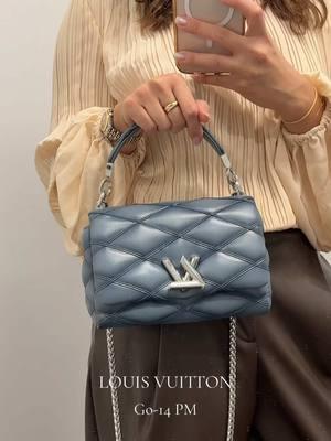 Es un espectáculo 💙 la tendré disponible a las 5 #bolsospreloved #louisvuitton #louisvuittonbag #prelovedlouisvuitton #go14  #louisvuittongo14 #bolsosdesegundamano #secondhandfashion 