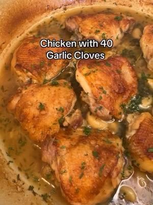 Chicken with 40 Garlic Cloves by @cocolarkincooks 🧄 It sounds like a lot, but the 40 cloves cook into a lovely, mellow garlic sauce. It’s a perfect dish for any time of year! #feedfeed#cooking #EasyRecipe #garlic#garlicgirl#garliclover #homecook #dinner #DinnerIdeas #homecooking #cookingtime #french #frenchcooking#frenchfood #frenchrecipe