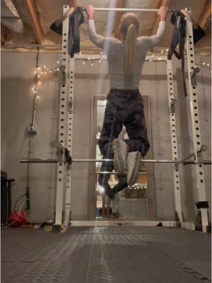 I call bs on the stats - 💥 💪 #pullups #yeswecan #women #capecodfhc #capecodfieldhockeyclub #capecod #fitness #ccfhc #coach #fieldhockey #exercise