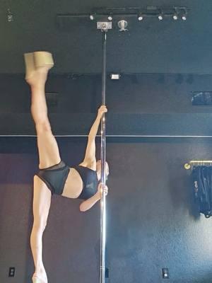 #poledance #poletok #poleflow #poledancer #polechoreography #polechoreo 