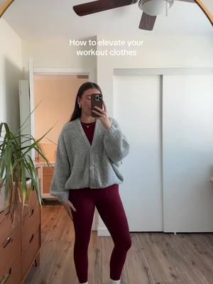 Who else is doing 10k steps in jan?? #workoutoutfit #workoutroutine #10ksteps #casualootd #workoutootd #howtoelevateyourstyle #casualoutfitinspo #outfitinspo 