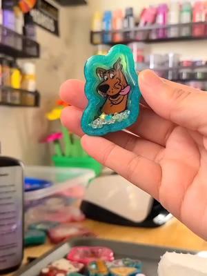 Scooby Doo!! where are you!? Scooby Doo charms are now available as a phone grip, badge reel or keychain!!! #scoobydoo #nostalgia #cartoonnetwork #phonegrip #badgereel #shakercharm  #creatorsearchinsights 