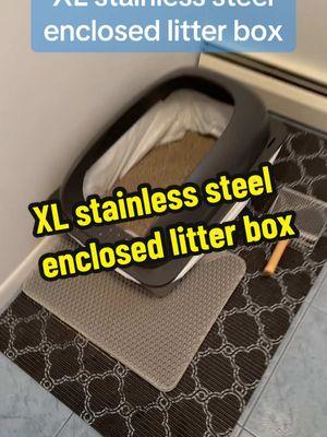 This extra large includes stainless steel litter box is my new favorite thing for my cat. #geoorood #litterbox #stainlesssteellitterbox #catlovers #xllitterbox 