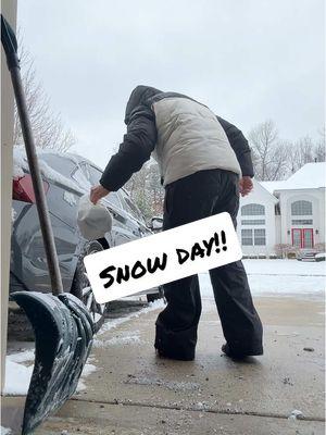 It’s been a snowy day here in Jersey but since I’m an SRO and work in the school I had a snow day with the family!  Thankful for days like this! #mom #twomoms #snowday #sro #kindness #fyp #jersey #jerseyshore 