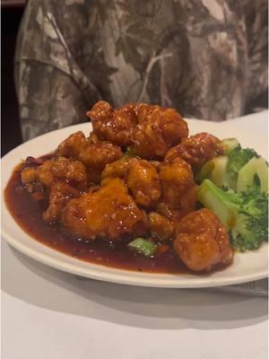 Elena Wu, Voorhees! #elenawu #voorhees #voorheesnj #cherryhill #southjerseyfoodie #southjersey #philly #nj #chinesefood #asianfood #sushi #fyp 