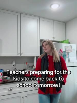 But on a real note, I am super excited to see my students tomorrow🫶🏻 ##tiktoker##dontletthisflop##tiktok##teachertok##fypシ゚viral##teacherstruggles##MentalHealthAwareness##adultingishard##teacher##fypage##influencer##hotteacheronbreak##breakisover##humor##backtoschool