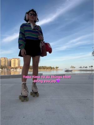 Take time to do things that make your heart happy💜 #fypageeeeeeシ #fy #rollerskater #generationaltraumahealing #childhoodtraumahealing #generationaltrauma #traumahealingjourney 