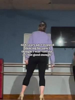 I would change nothing but if I could go back, I would tell her to stop being so afraid 🥲 chase those dreams 👏🏼 #dancer #dancetok #auditions #dancersoftiktok #nycdancer #dreamchasersclub #dance #goals #2025 #2025goals