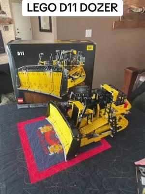 Pretty cool!#dozer #caterpillar #d11 #construction #bluecollar #lego #heavyequipment 