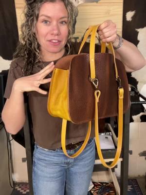 I love it when a new bag that I’m just going off vibes with turns out! 💛💛 #handmadeleather #oneofakindbag #bisonleather #leathertote #handcrafted #bags 