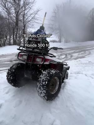 #fyp #3wheeler#snow#ky#honda300#300fourtrax #atc110