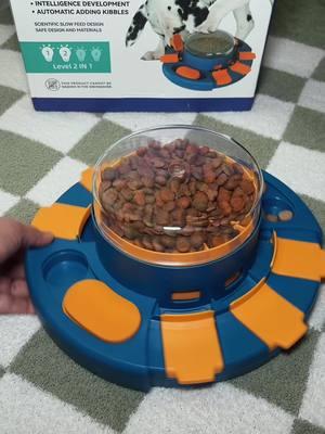 🐶Un poco de entretenimiento para que no me destruyan la casa🤭🐶🏠 esta padre enrealidad 👏#DogPuzzle #Toys  #juguetedeperro #dog #skills#dogtoy #Feeder #educativo #holateresaa 