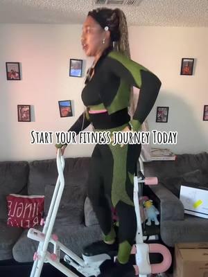 Get that good cardio in baby! #LIVEhighlights #TikTokLIVE #LIVE #fypシ゚viral #fitnessmotivation #workoutmotivation #fitnesstips #spotlightfinds #stairstepper #fyp #stairworkout 