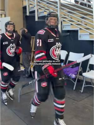 I don’t think my toes will recover #womenshockey #division1 #d1 #hockeygirls #collegeathlete #fyp #athletesoftiktok #scsu #stcloudstate #outdoorrink 