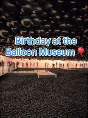 Had to run it back to the Balloon Museum for my 28th birthday with my favorite people🎈 #balloonmuseum #museum #dtla 