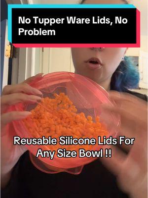 I know you have a tupper ware lid monster too, that just eats all the goddamn lids. So I found a solution for you and myself. #siliconelids #tupperware #KitchenHacks #kitchengadgets #siliconebowlcovers #reusablestoragelids 