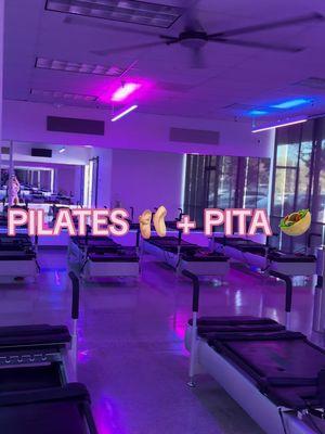 Monday vlog: Pilates 🩰 & Pita 🥙 #pilates #pita #cava #bodyrok #monday #mondaymotivation 