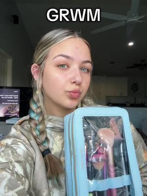 GRWM!! It was a rough morning with the puppy but I love her 🥲🥲🥲 #grwm #makeup #skincare #haircare #lashes #mascara #outfit #OOTD #Summer #winter #blonde #jewelry #lipcombo #summerfridays #lippies 