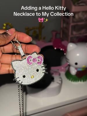 Hello Kitty Necklace 🩷❄️ #jewelrybusiness #prettygirlbangles #charmbracelets #hellokitty #hellokittyjewelry #hellokottyfinds 