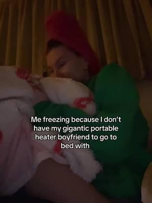 Ugh #bedtime #ugh #winter #freezing #frezzingcold #fyp #girlfriend #girlfriendsbelike #socold #help #boyfriendcheck #nothome #theworse #bffr #cryingintheclub #relatable #Relationship #nightshift #rawr #nightnight 