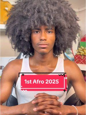 Praying for more love for Afros in 2025 ❤️😮‍💨 - - - #afro #fro #curls #curlyhair #naturalhair #afrotok #blackhair #ahmedreynolds #toktotarik #foryou #fyp #viral