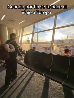 Cuando al fin se te hace el viaje a Europa ✨✈️🤠😎🙌🏻 #viaje #europa #trip #viajando #fyp #sunset #fyppppppppppppppppppppppp #viral #parati #dallas #viajero 